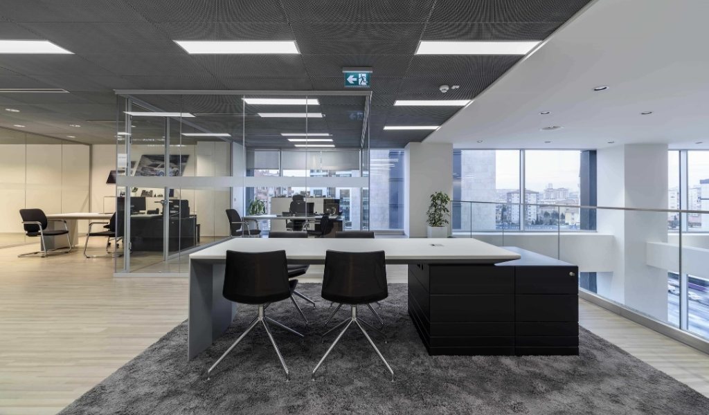 EREL OTO AUDI SHOWROOM