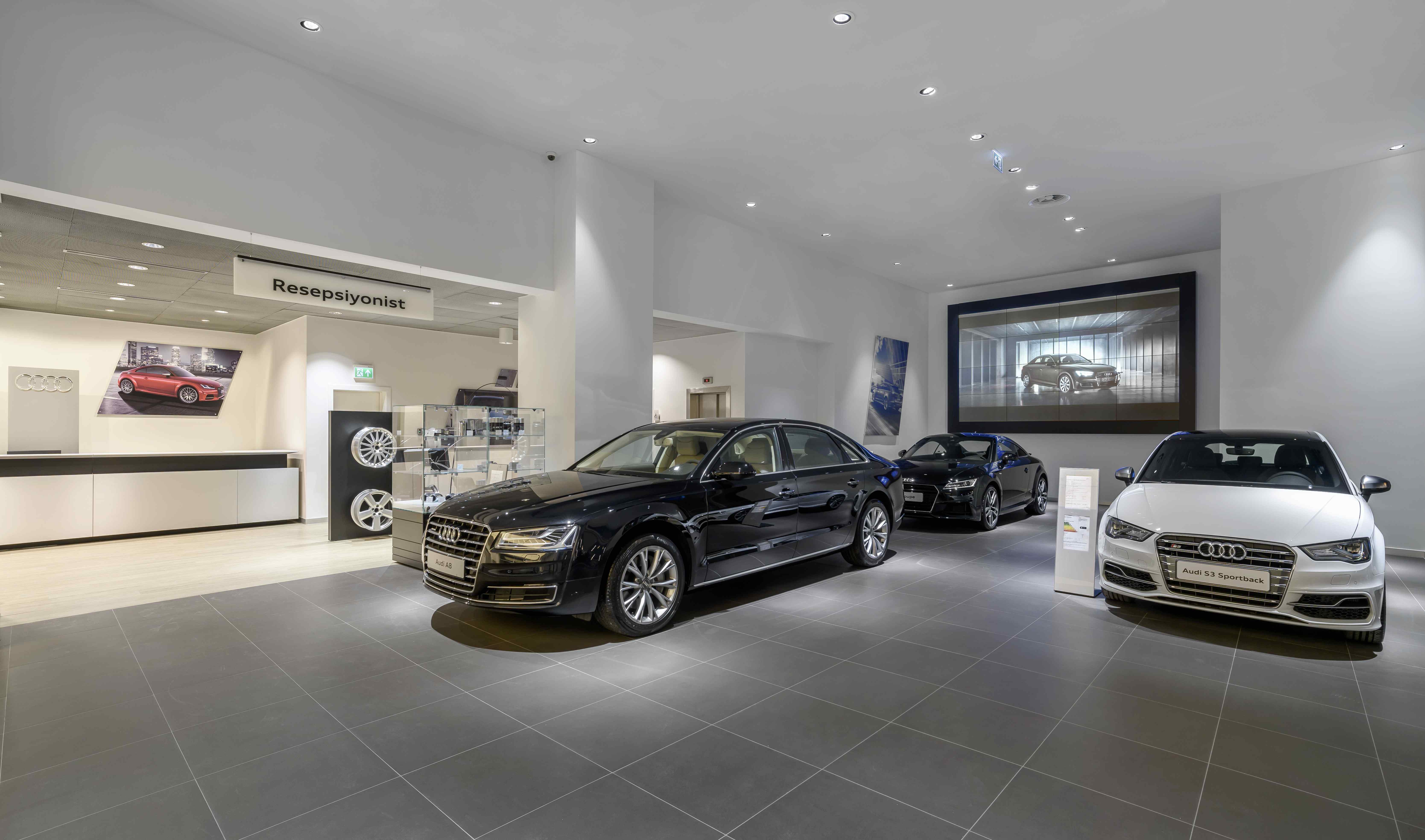 EREL OTO AUDI SHOWROOM