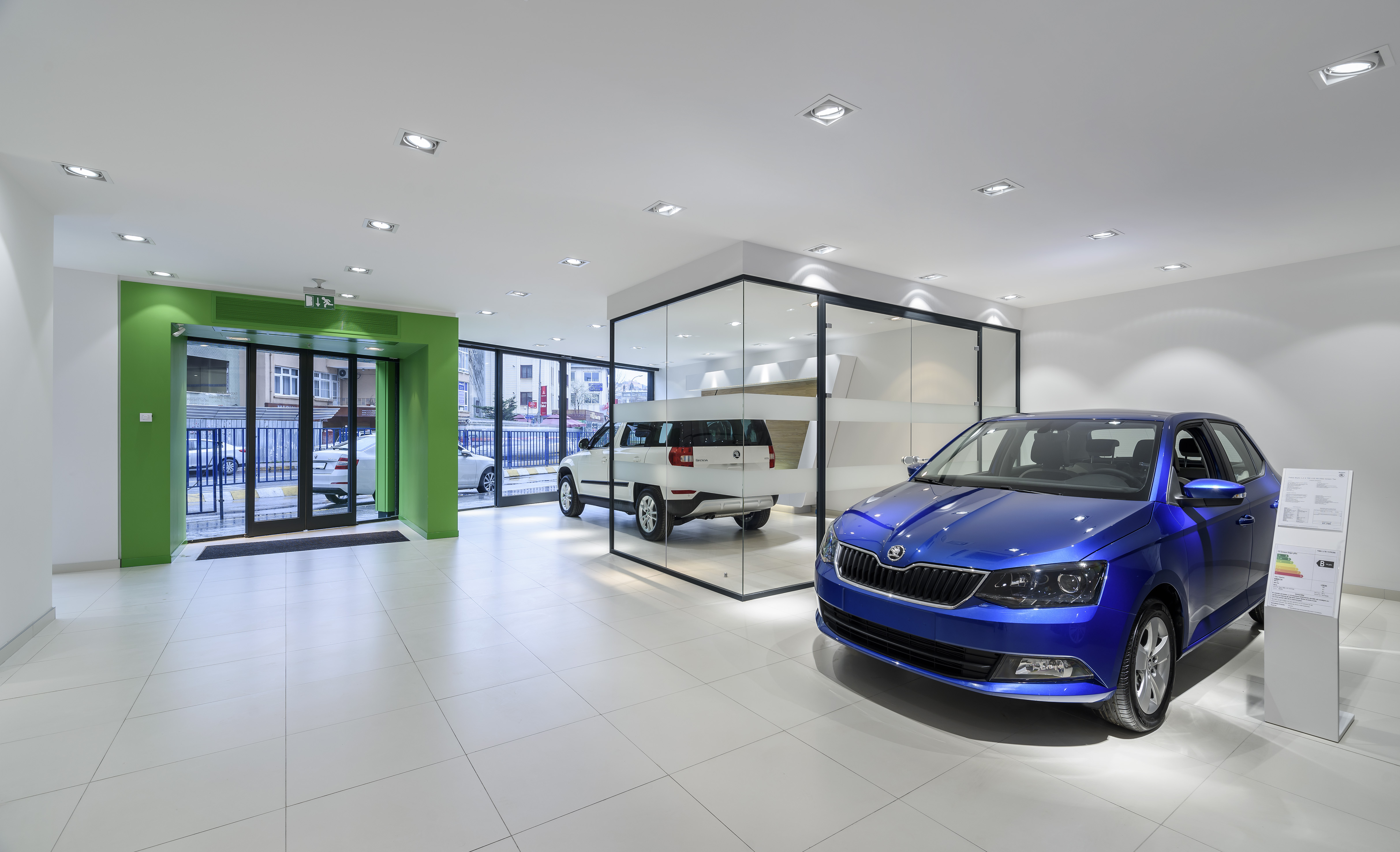 EREL OTO SKODA SHOWROOM